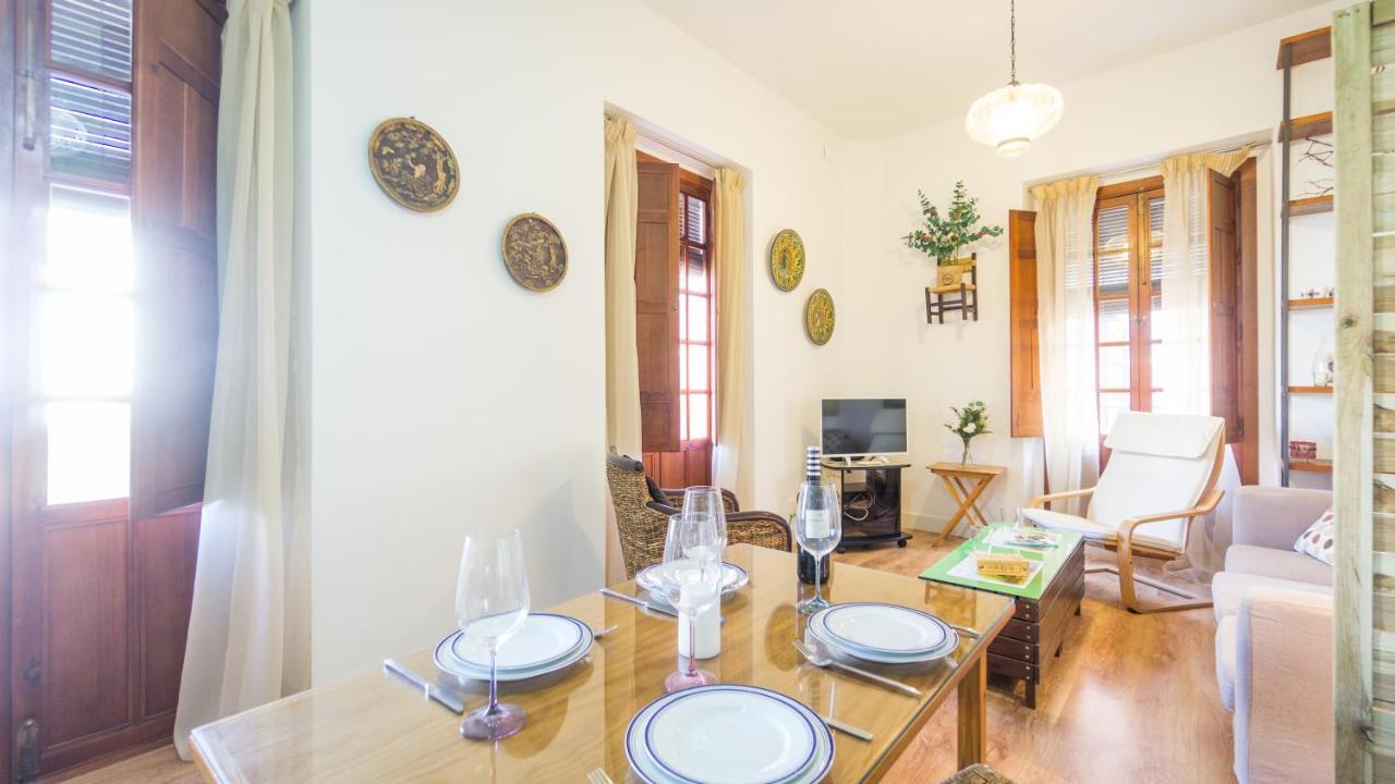Acogedor Apartamento En Pleno Centro De Sevilla Eksteriør billede