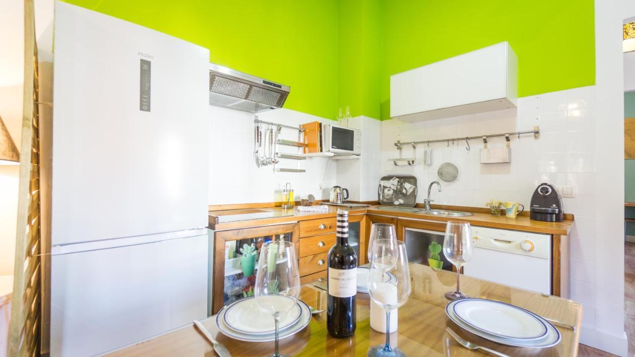 Acogedor Apartamento En Pleno Centro De Sevilla Eksteriør billede